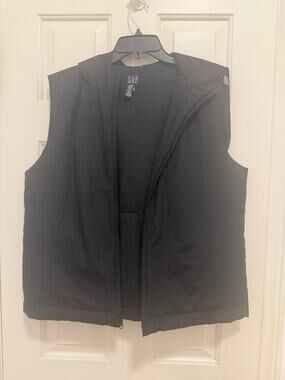 Vintage 1999 GAP Black Hooded Puffer Vest With Hood Size L